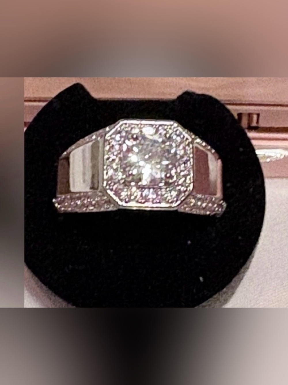 1.5 Carats Moissanite Ring, GRA, Certificate & Gift box. Size 10